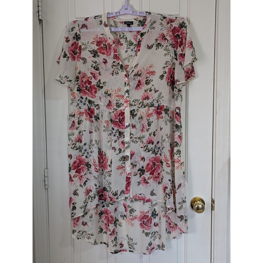Torrid Chiffon Babydoll Tunic Blouse Womens 2X White Pink Floral Boho Coquette